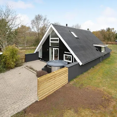 Feriehus Cozy In With Wifi Glesborg