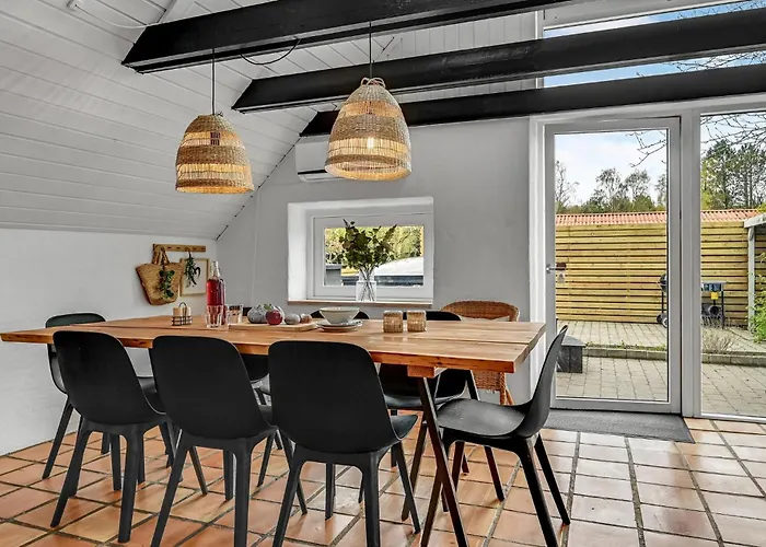 Cozy In With Wifi * Glesborg